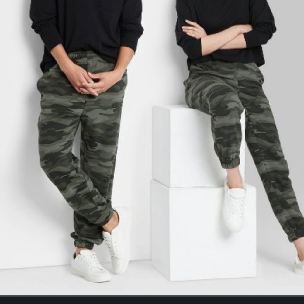 Wild Fable Camo drawstring sweatpants